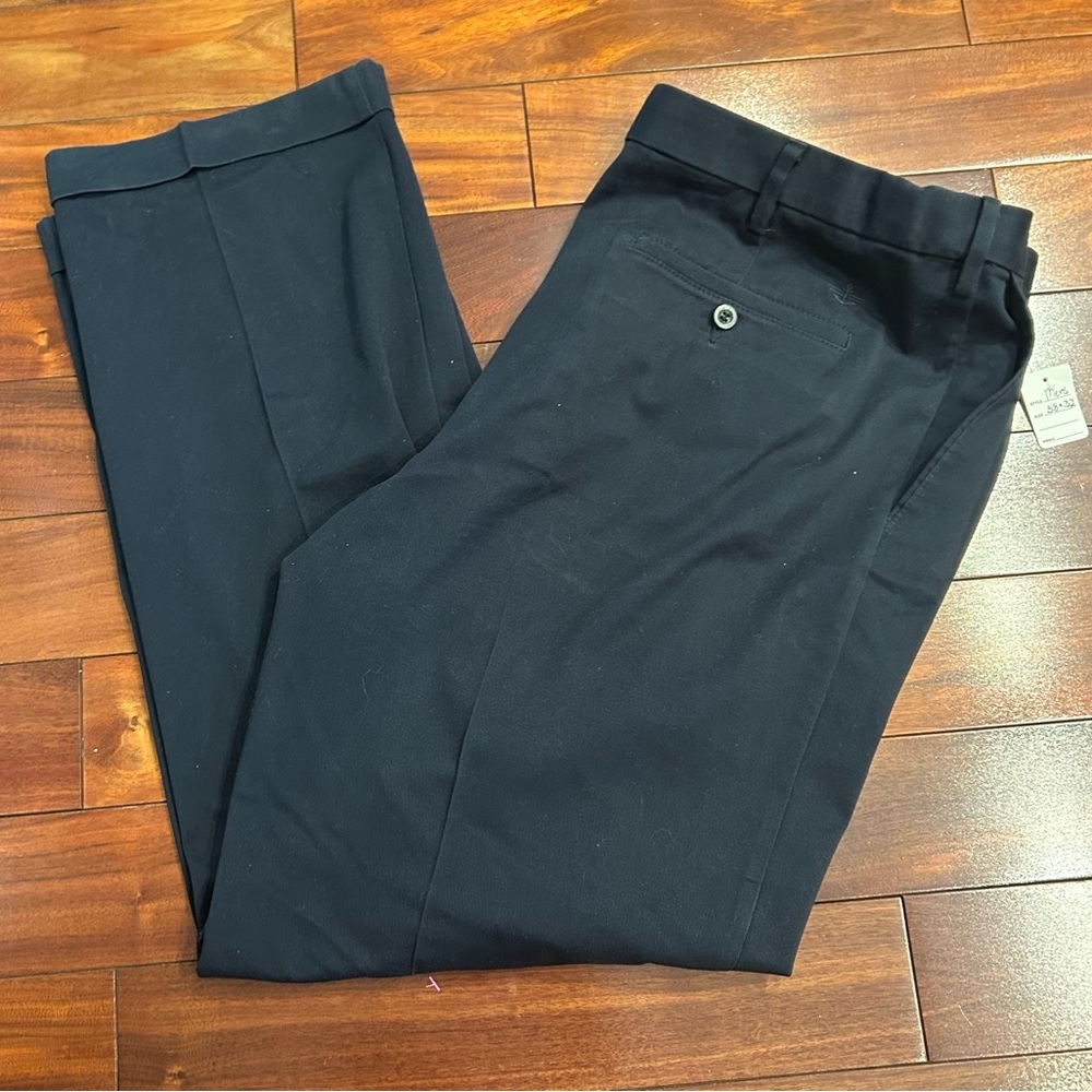 Dockers Dark Blue Dress Pants Waterless Classic Fit Men’s - Picture 2 of 9